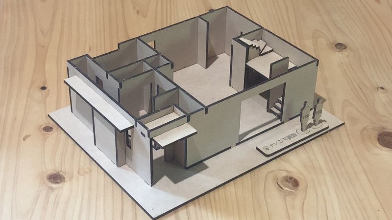 2階も外した模型。1階の部屋割りと階段が見える